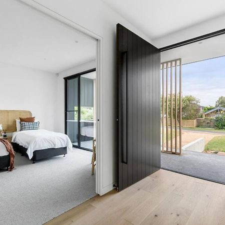 Kirks On Park - Brand New Luxury Home, Great Location ซอร์เรนโต ภายนอก รูปภาพ